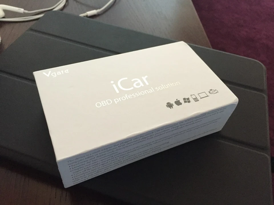 Новорічний подарунок автосканер Vgate Icar 2