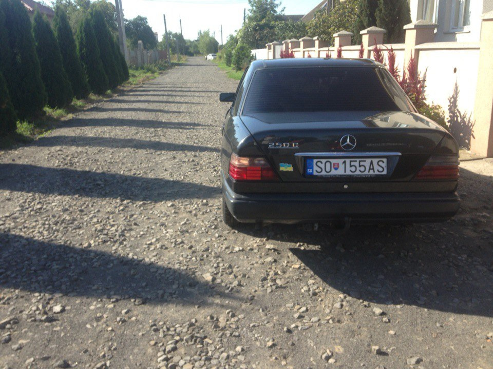 Знайшов фотки на телефоні свого W124. 3
