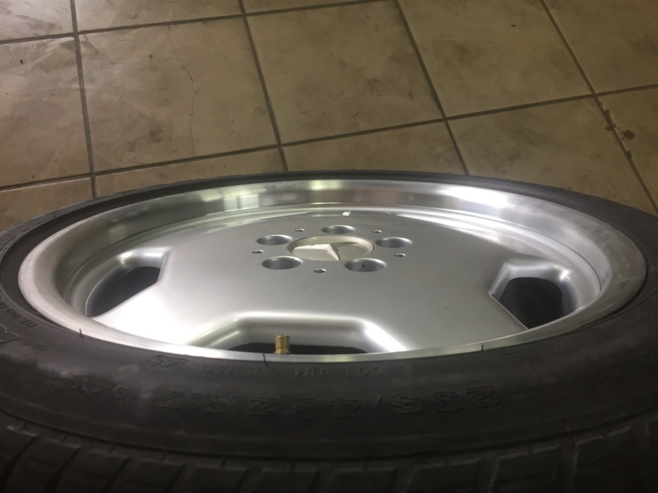 Продам AMG Monoblock R17 різноширокі 2