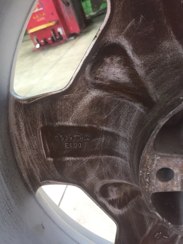 Продам AMG Monoblock R17 різноширокі 4