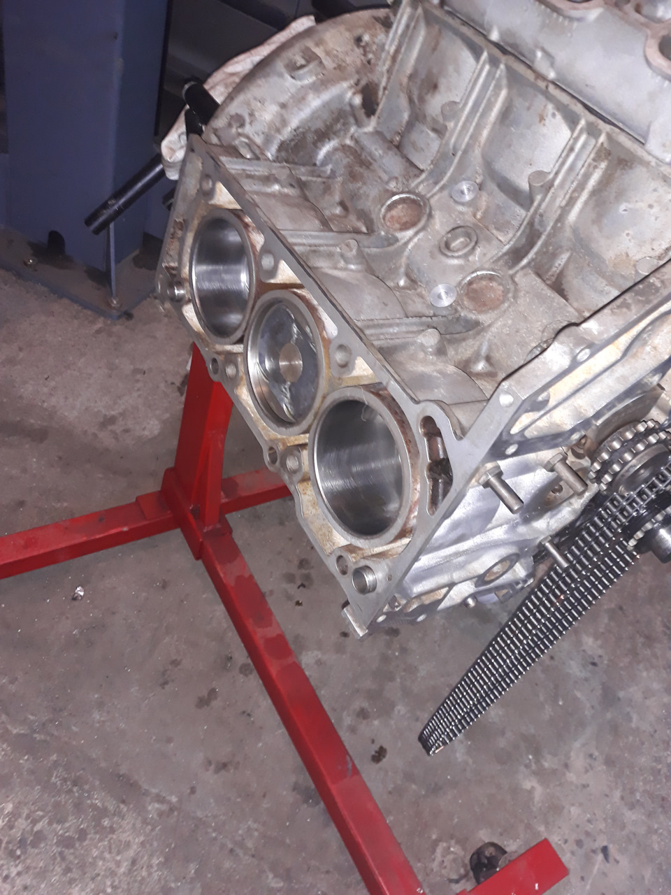 Ремонт двигуна або строкер з 2.6 на 3.2 частина 2 1
