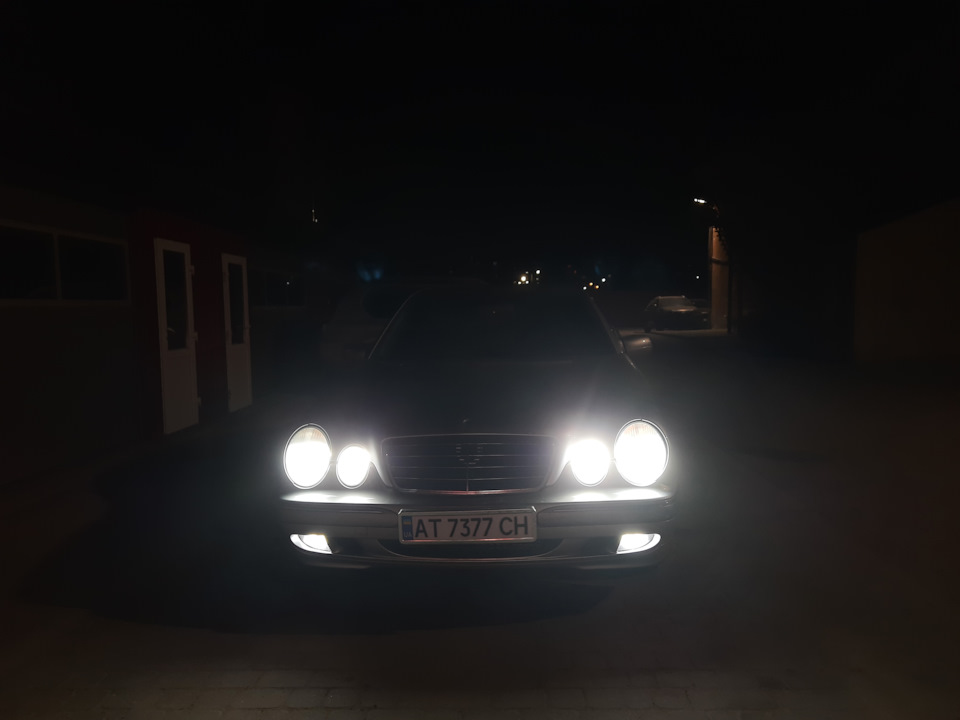 Світло 4