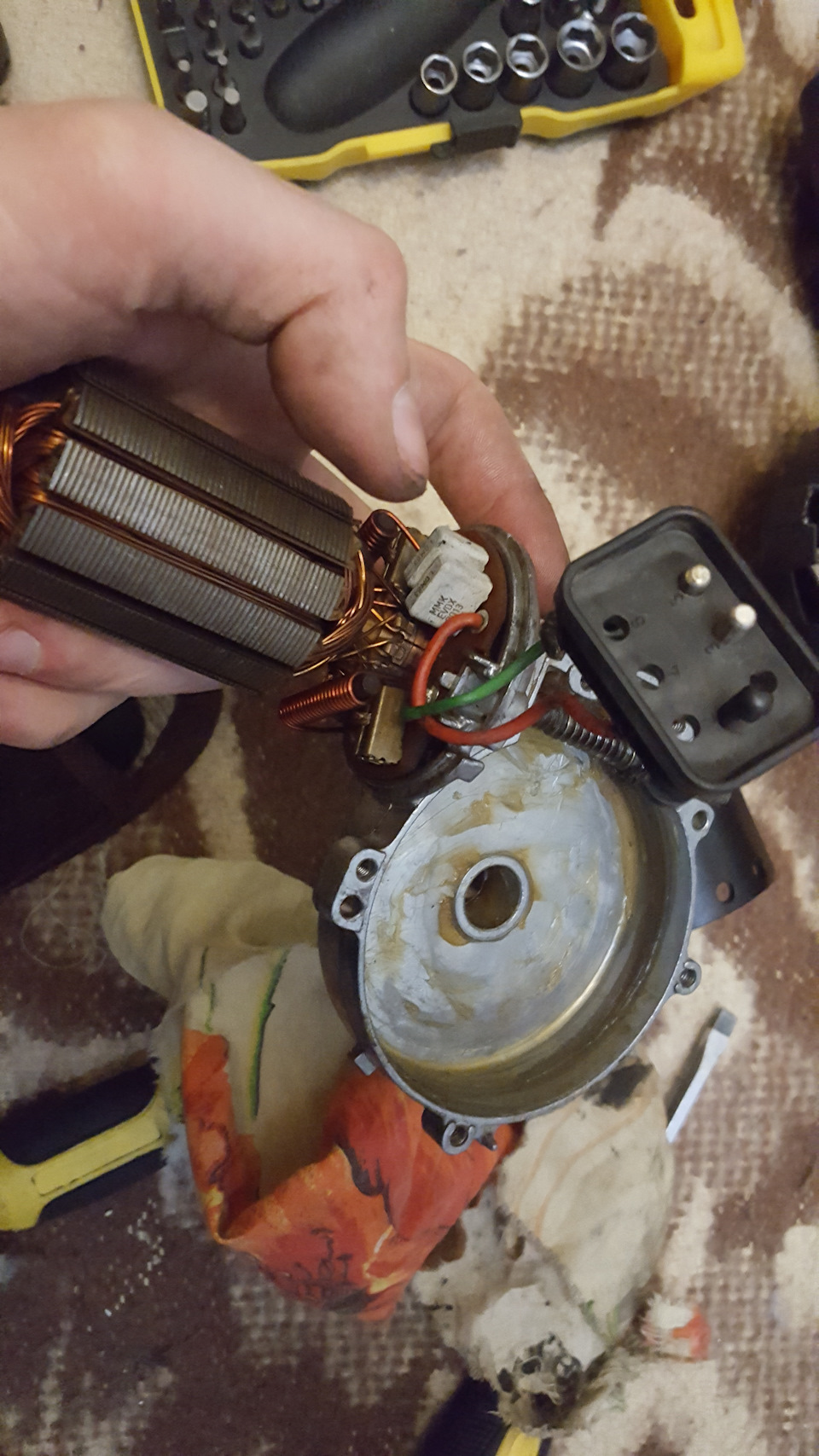 Проблеми з двірником w124. 3
