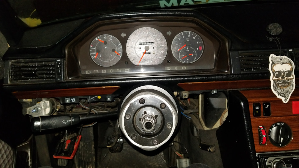 заклинив замок запалювання w124. 1
