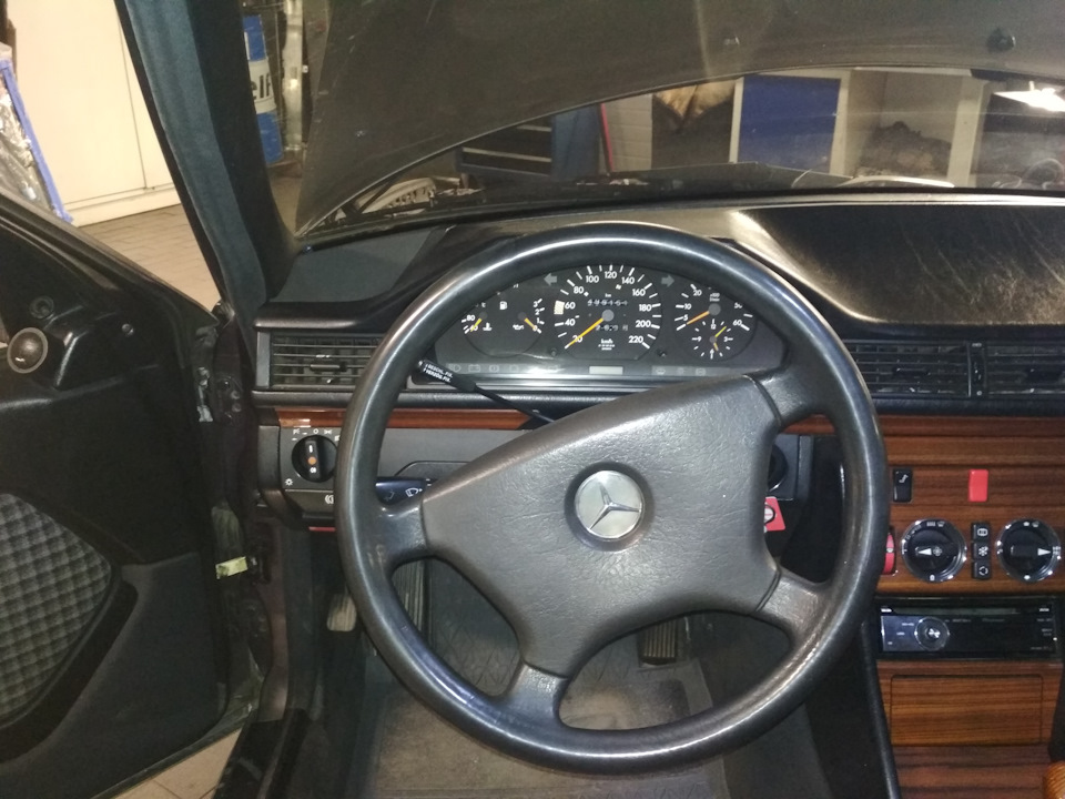 Нове кермо з AirBag і пара дрібниць) 3