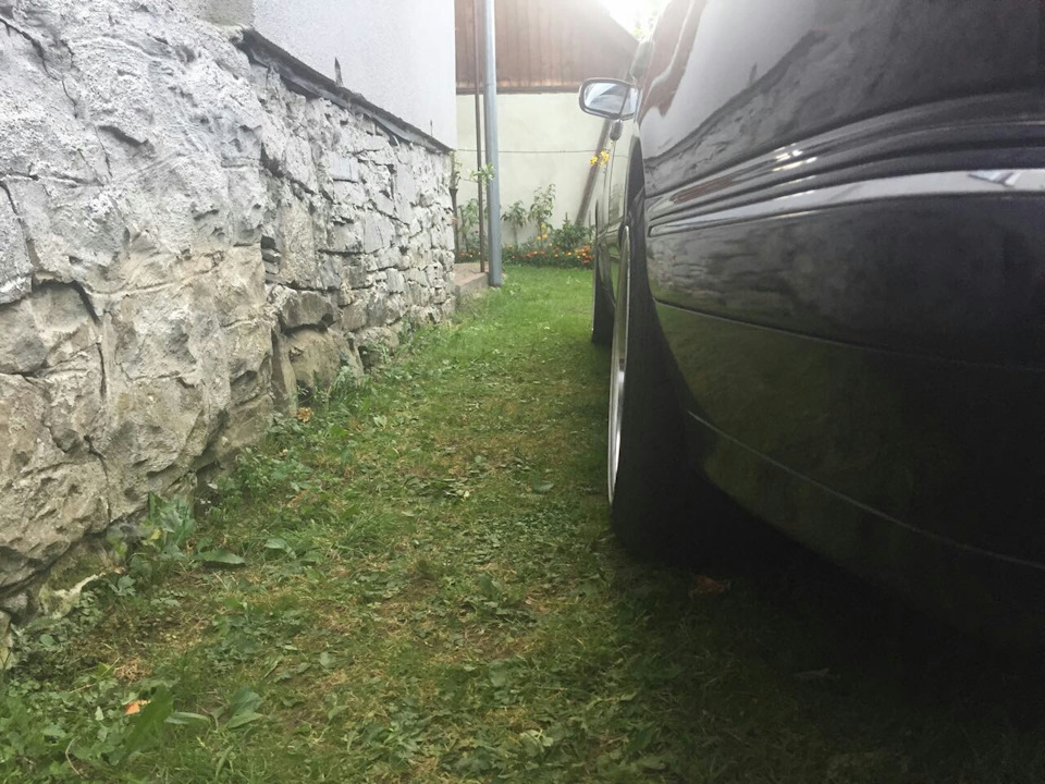 Полірнув машину САМ.w210 e320 avantgard 4