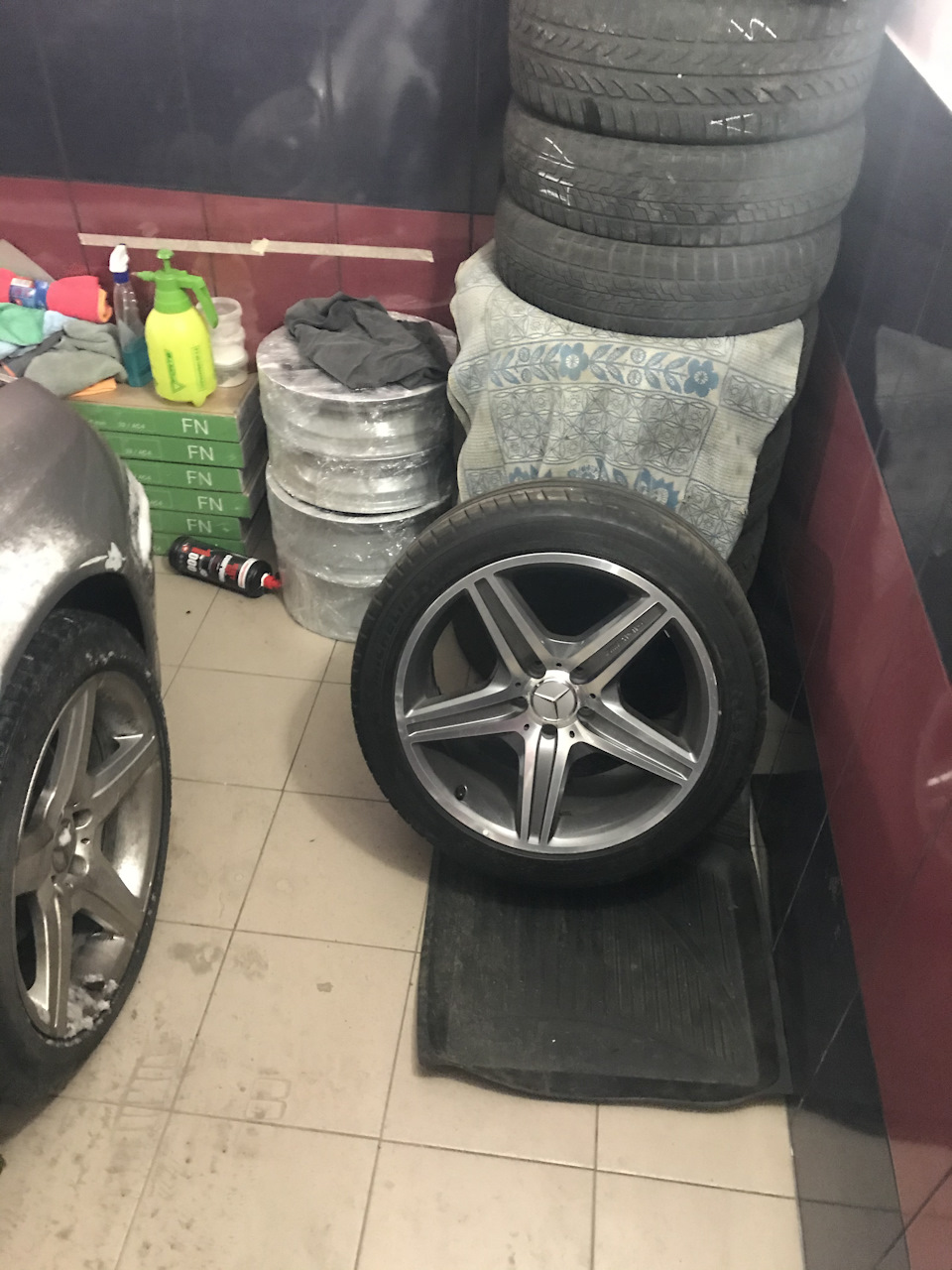 R-18 AMG 1