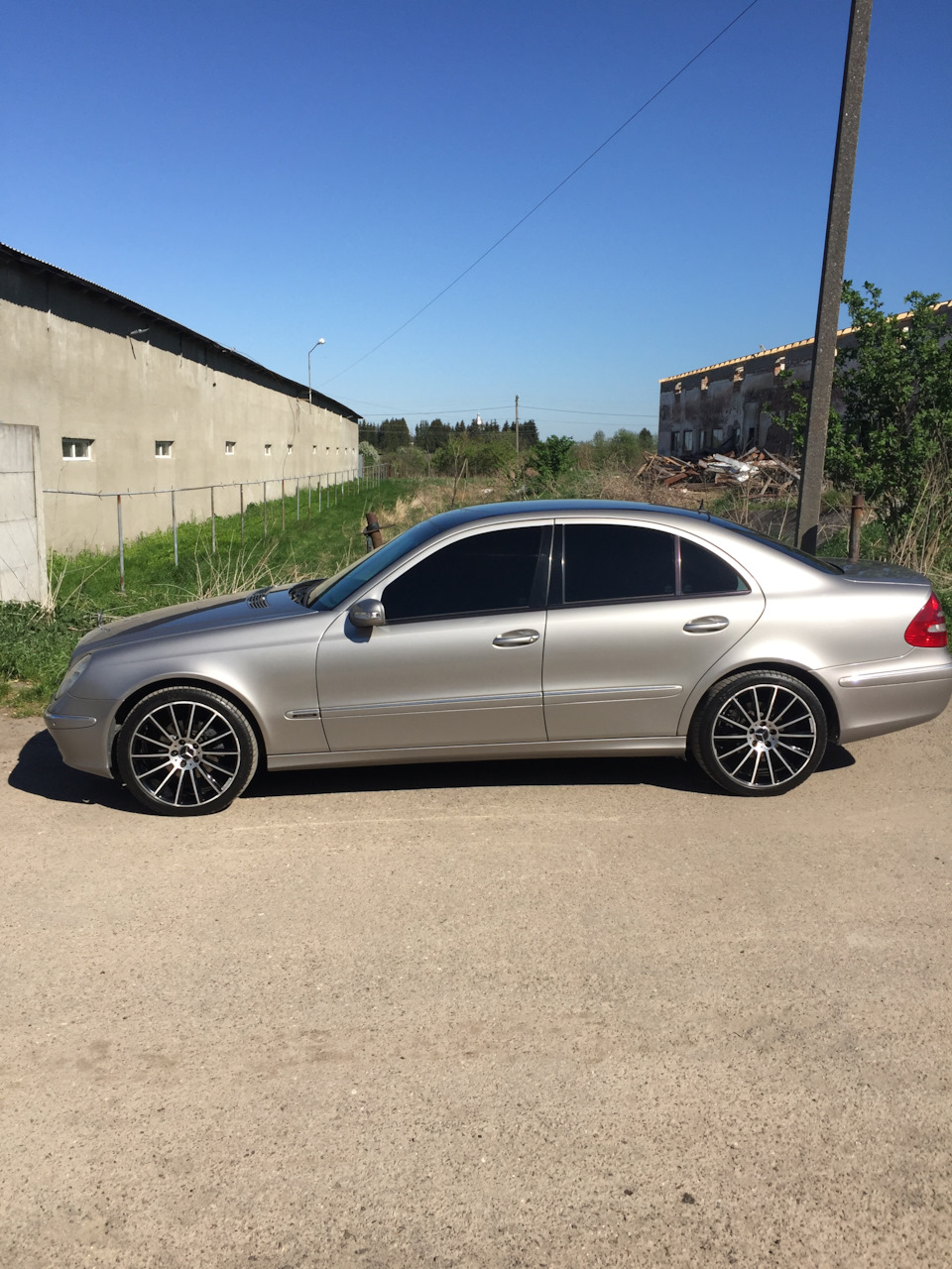 R-19 amg china 1