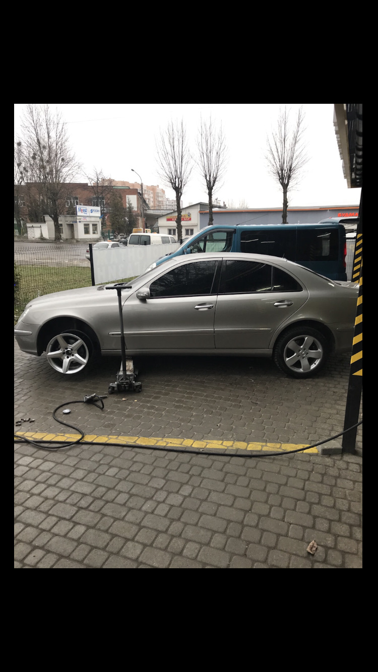 ...r18 1
