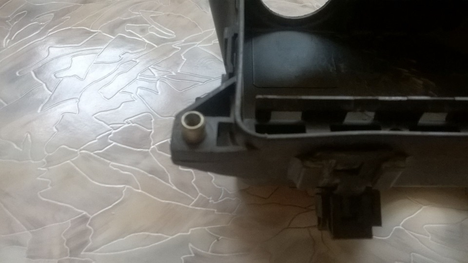 лоток під бокс 4