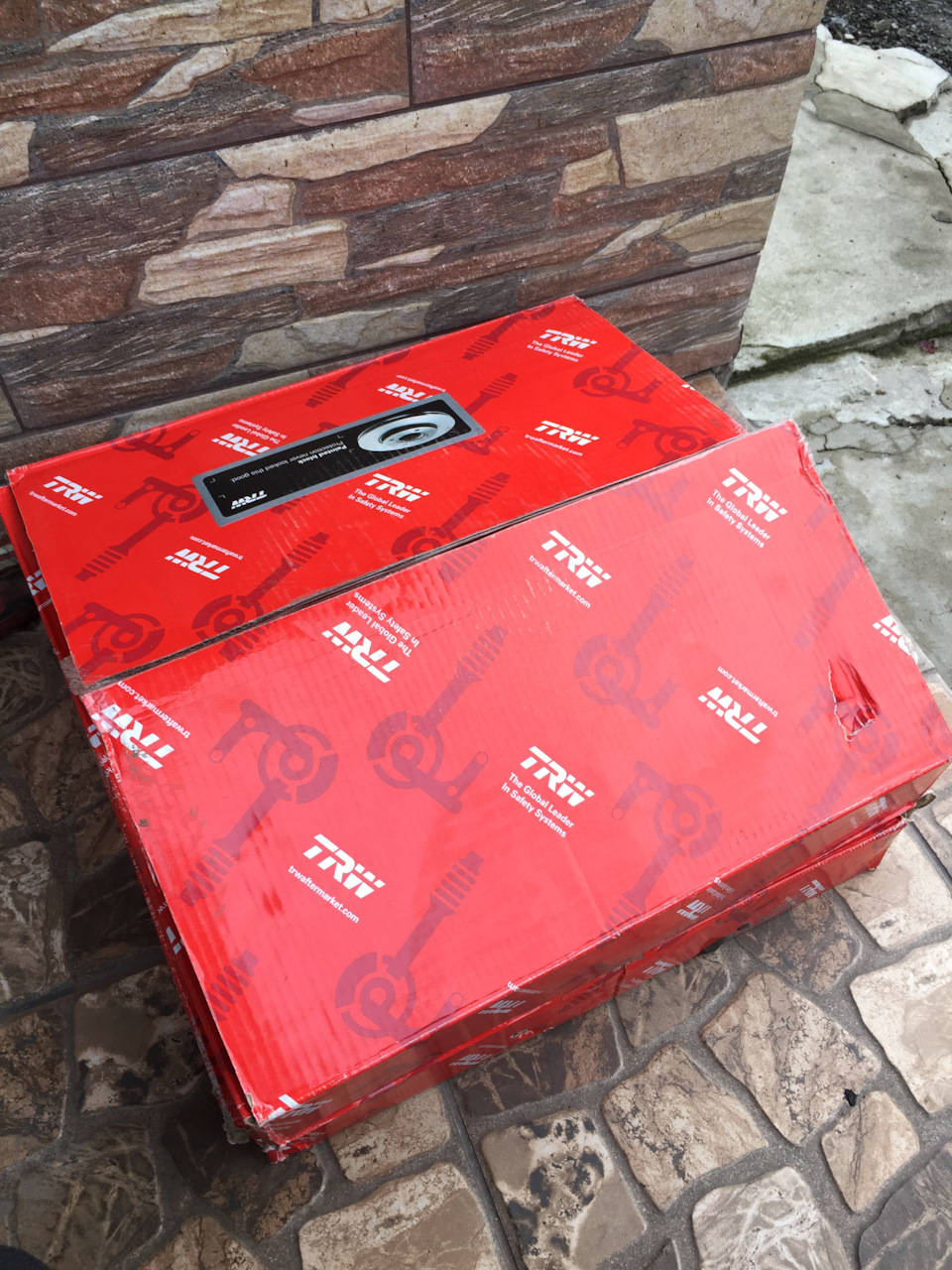 345й диск і 4х поршневі суппорти Brembo 1