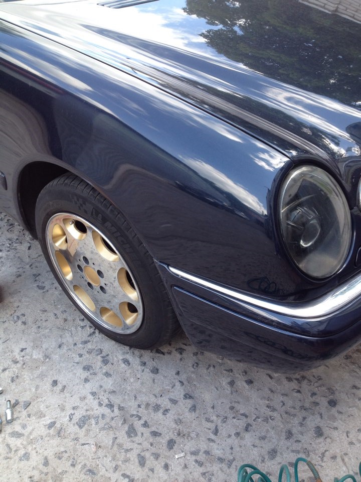Polishing stock rims instalation. #EliteCustoms #ShineSteel 1