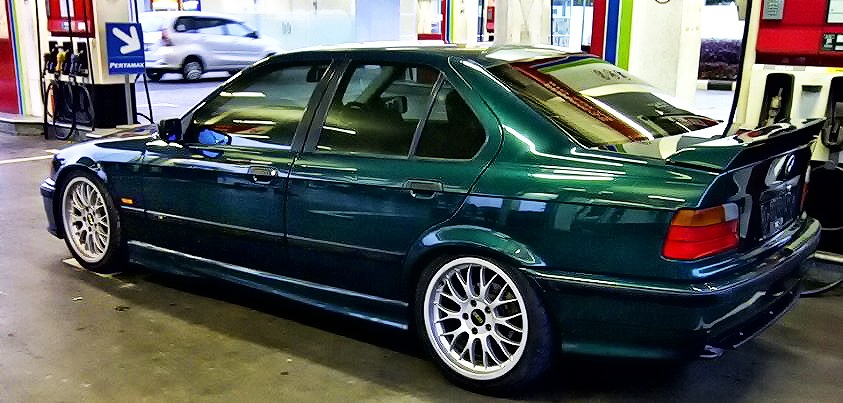 Купив BMW 1