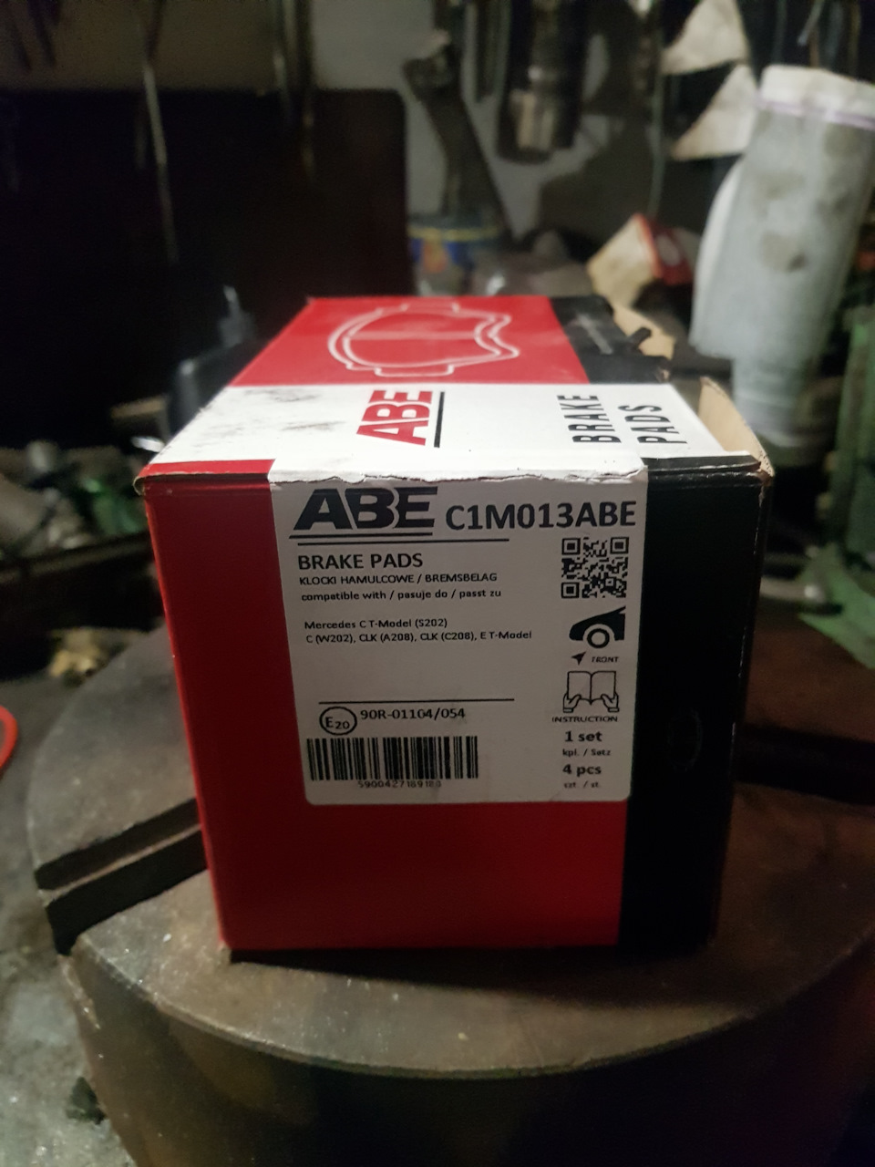 Вирішило питання по гальмівних шлангах і колодках по передку 1