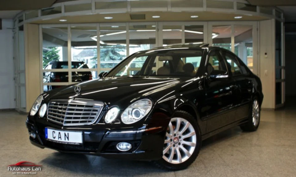 Mercedes-Benz E350 4Matic Facelift* DESIGNO Traumausstattung