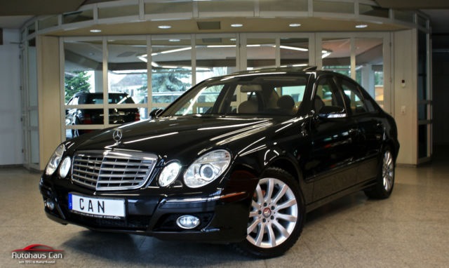 Mercedes-Benz E350 4Matic Facelift* DESIGNO Traumausstattung 1