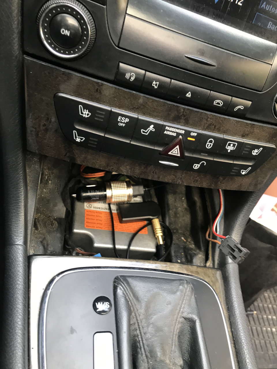 Музика по Bluetooth в 211) 2