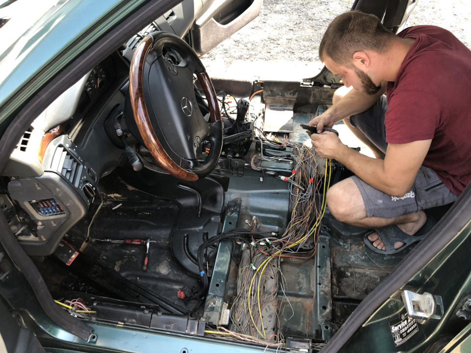 Опція 401✅ Комфортні передні сидіння з підігрівом та вентиляцією 1