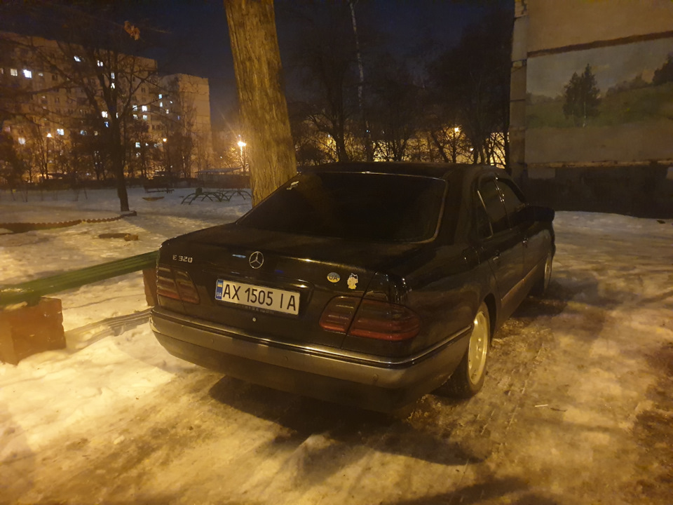 Заміна задніх стопів на рестайл авангард 5