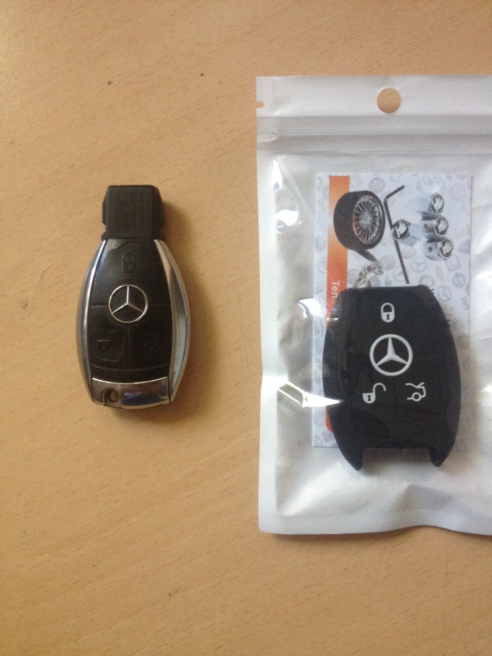 Силіконовий чохол для ключа Mercedes-Benz 3