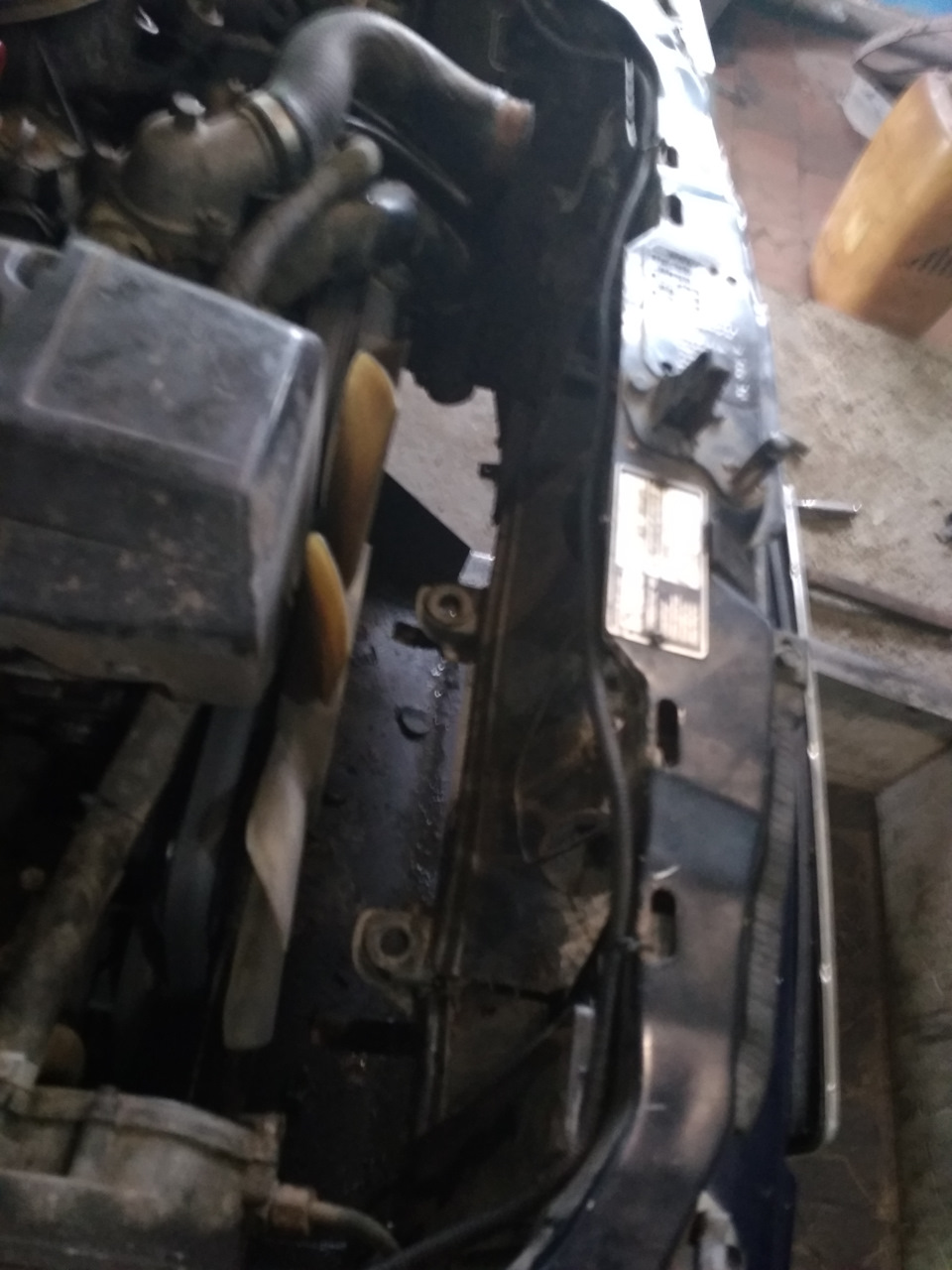 Продовжуємо підтягувати мерс у технічному плані. 3