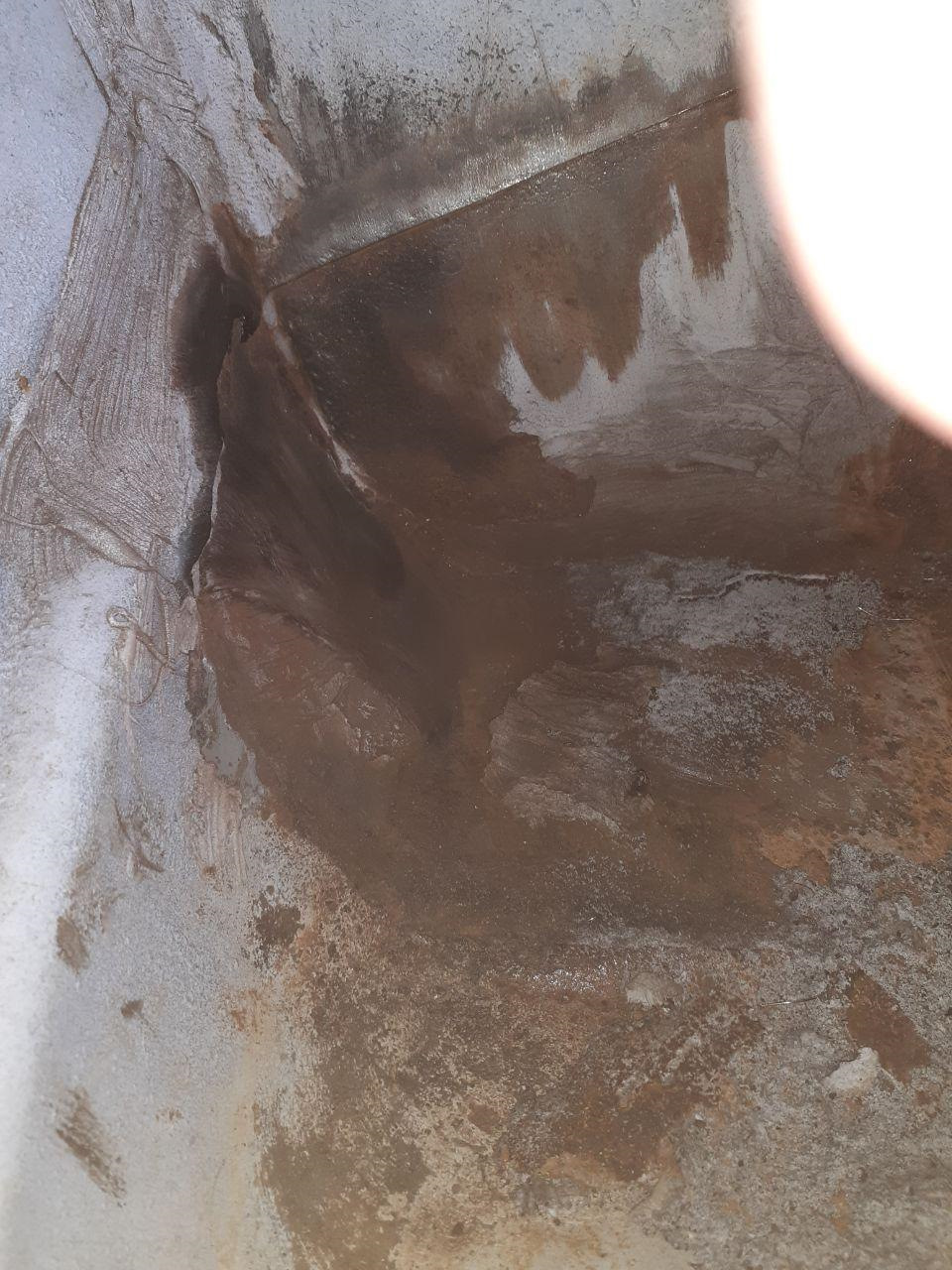 усунути воду текти в багажнику 5