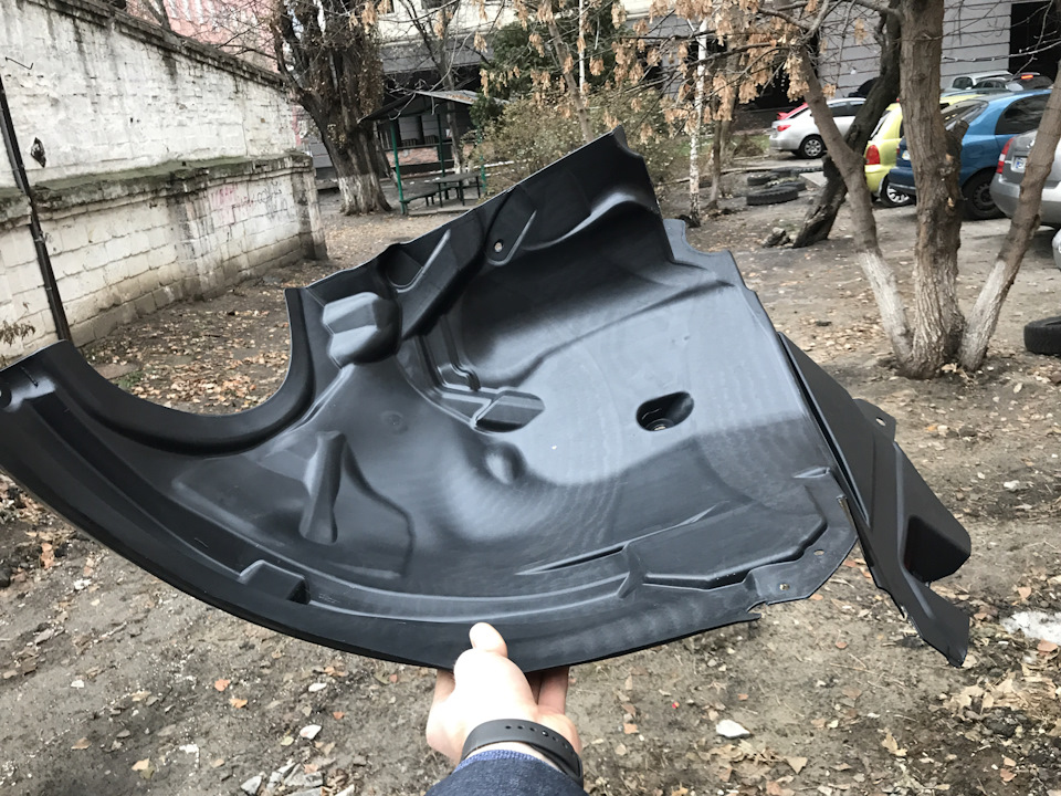 Заміна переднього правого підкрилка 2