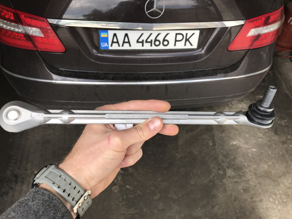 Заміна стійок переднього стабілізатора 1