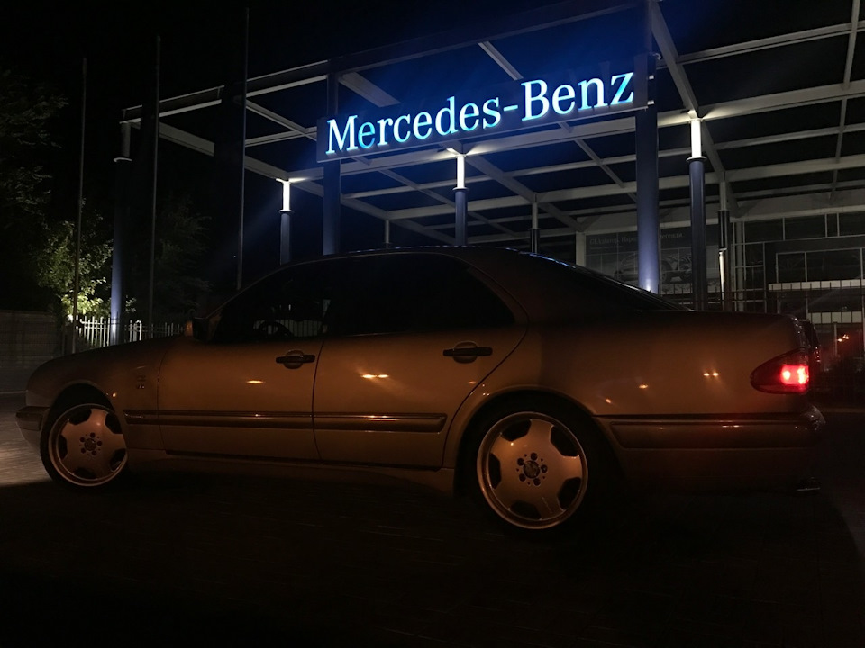 Mercedes Benz & День міста Дніпро 3