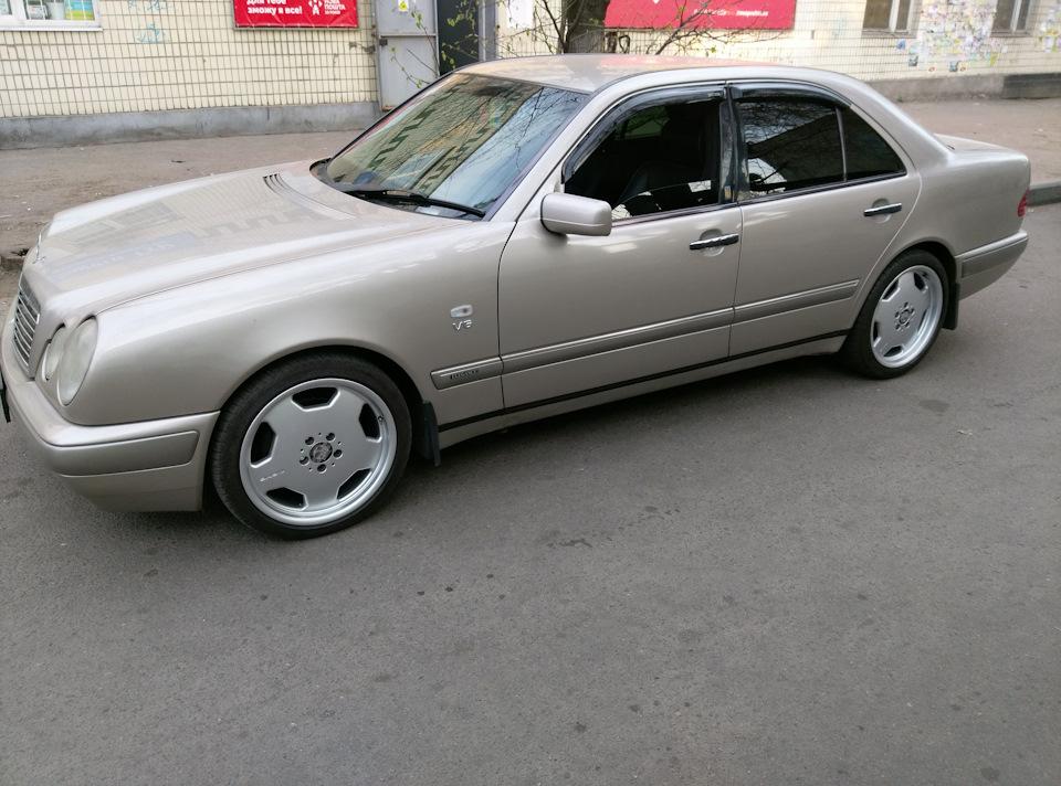 Змінив 17 amg на різноширокі 18)) 3