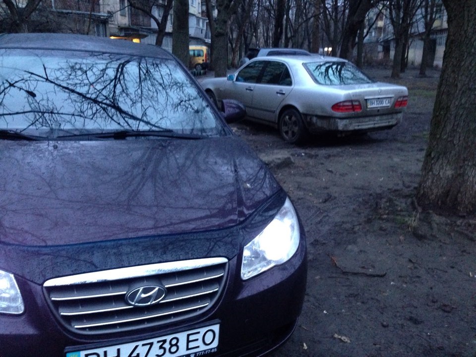 День їзди на Hyundai Elantra J4 1