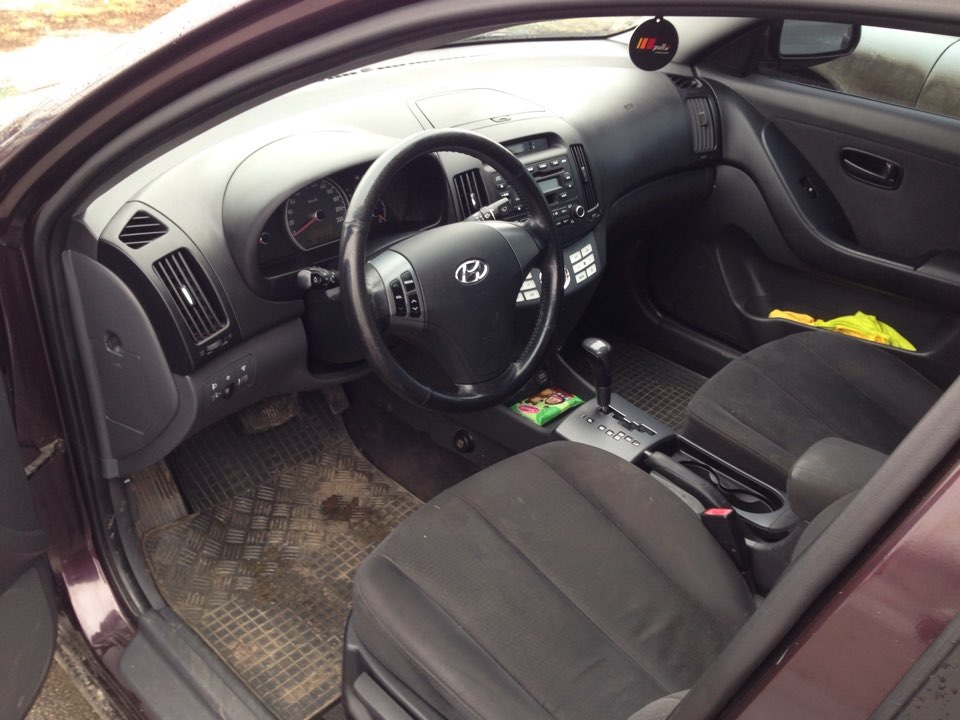 День їзди на Hyundai Elantra J4 5