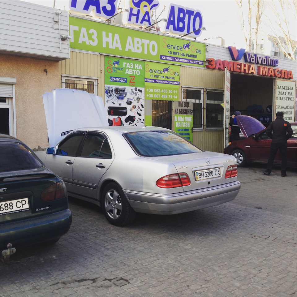 Газ-#овнище, заміна скельця + кава в селекторі АКПП))) 1