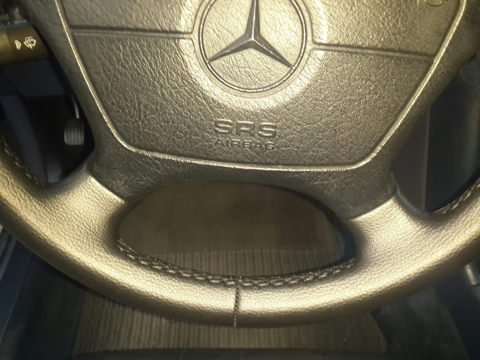 Обшивка / перетяжка / керма Mercedes W210 4