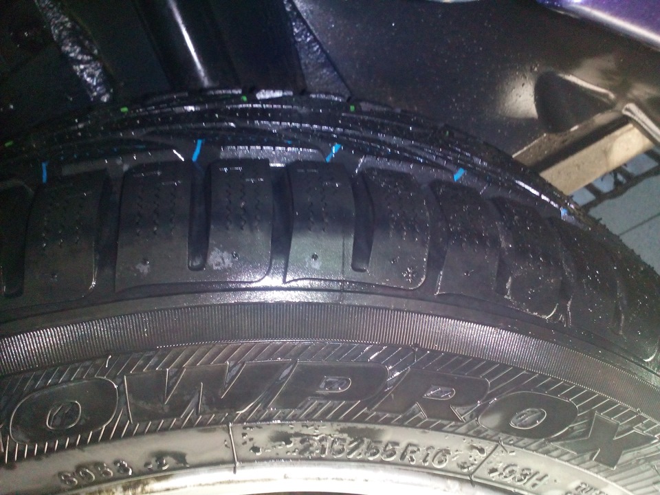 Прикупив зимову гуму Toyo Snowprox S953 2