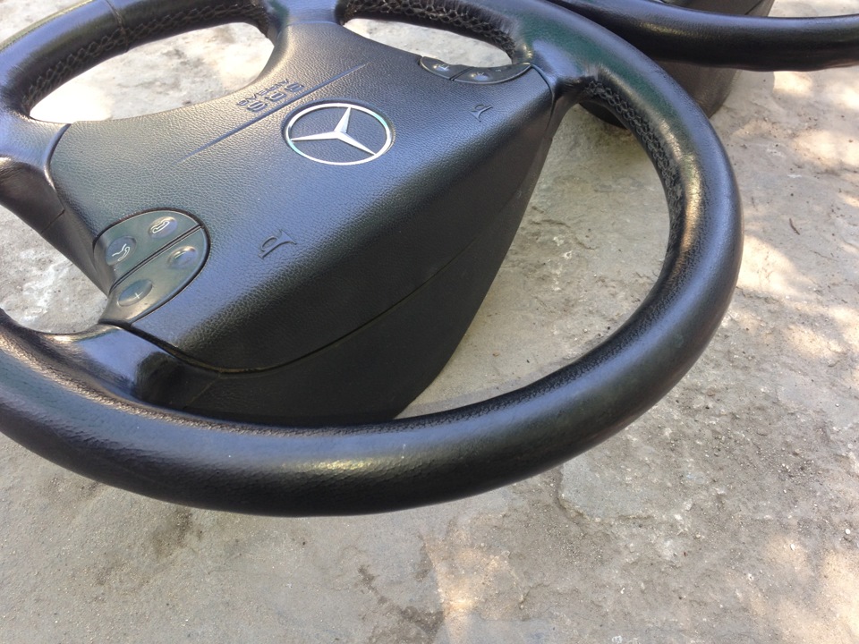 Руль від Mercedes E210 1