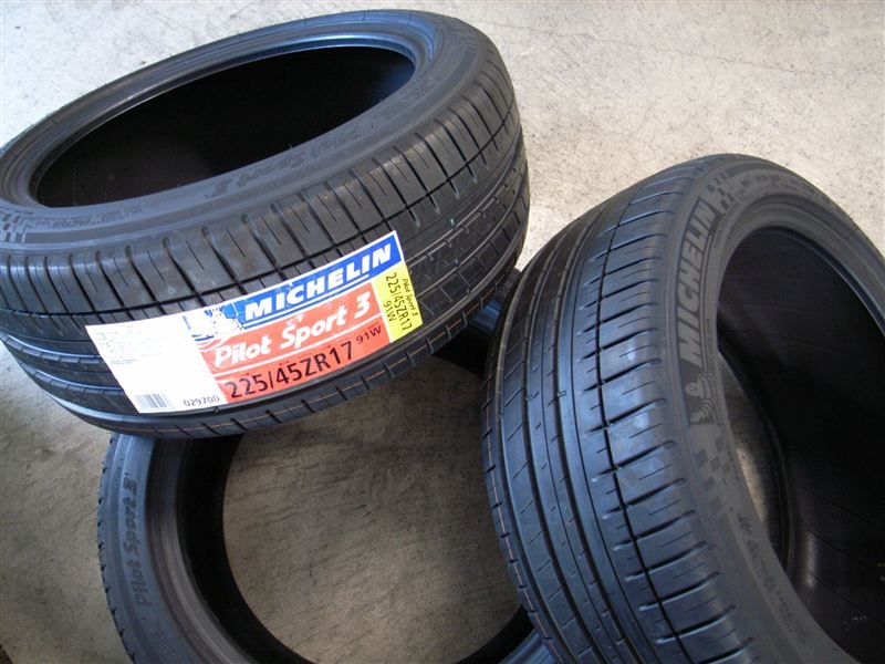 Michelin 225/45zr17 pilot sport 3 1