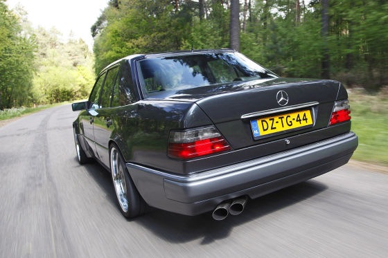 << Brabus E V12 7.3 S и 'Один из Десяти >> 5