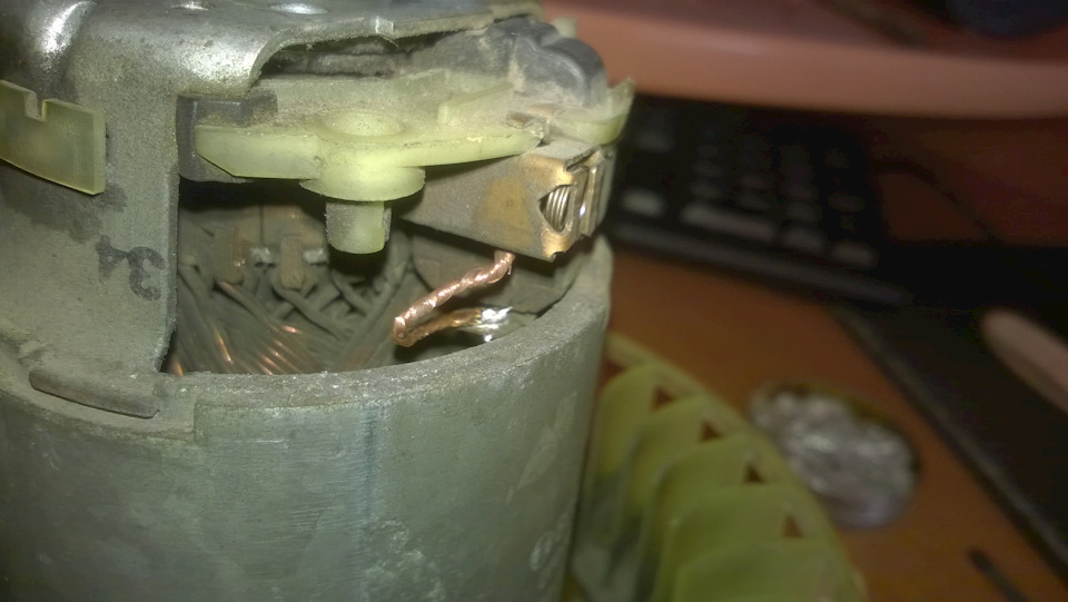 Ревізія двірника та моторчика пічки. Частина 2 3