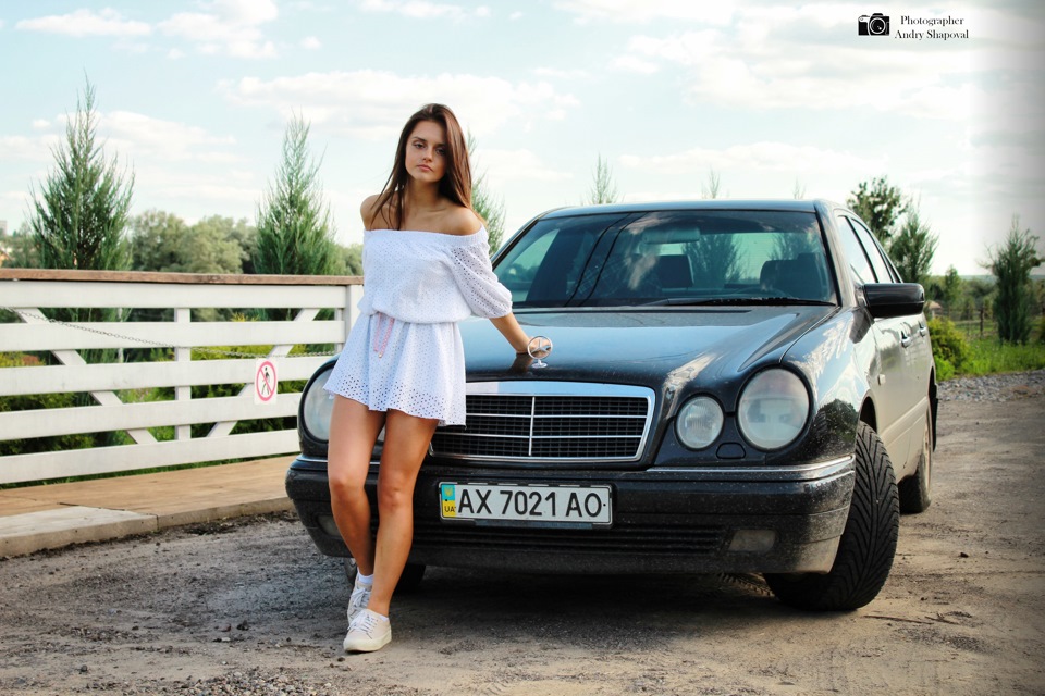W210 vs Julia 2