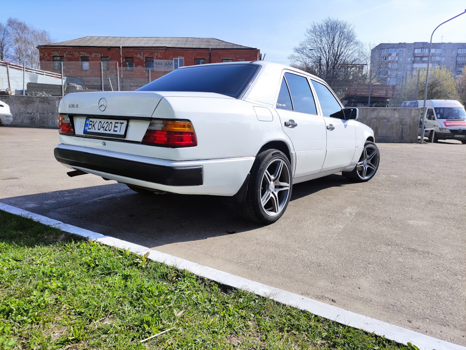 продам свої R18 amg 2