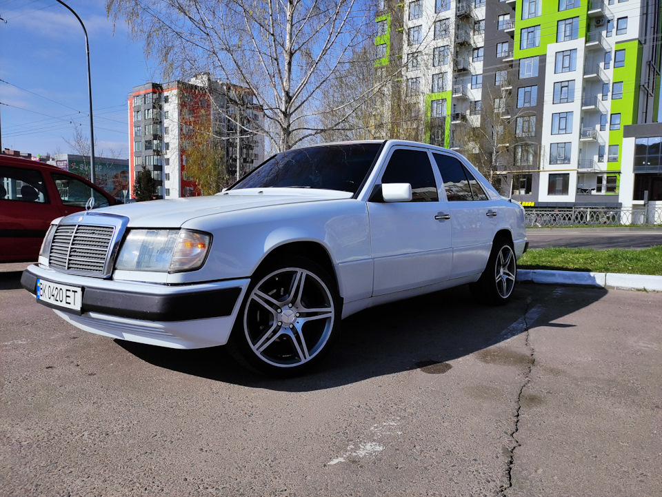 продам свої R18 amg 4