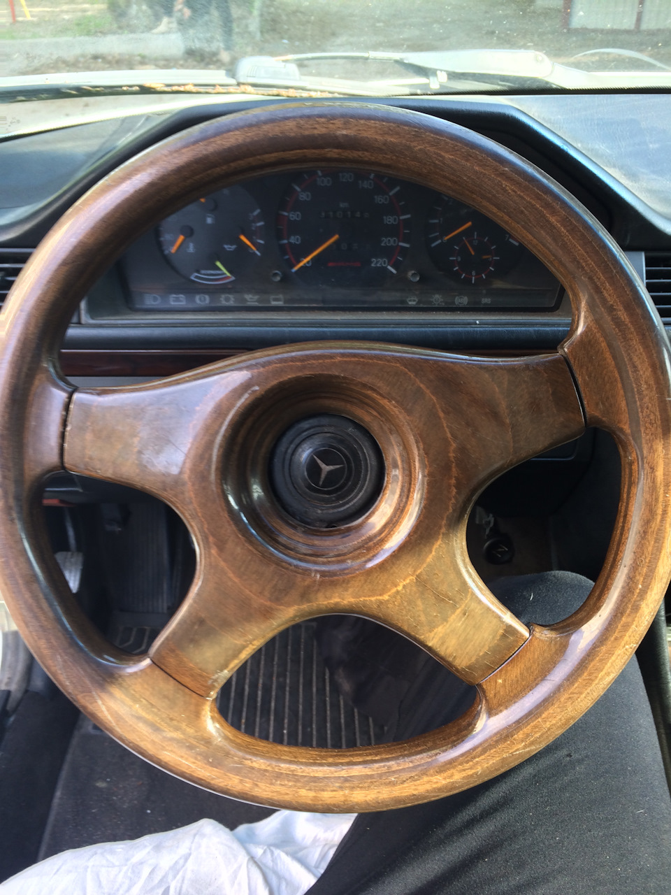 Заміна керма на w124 1