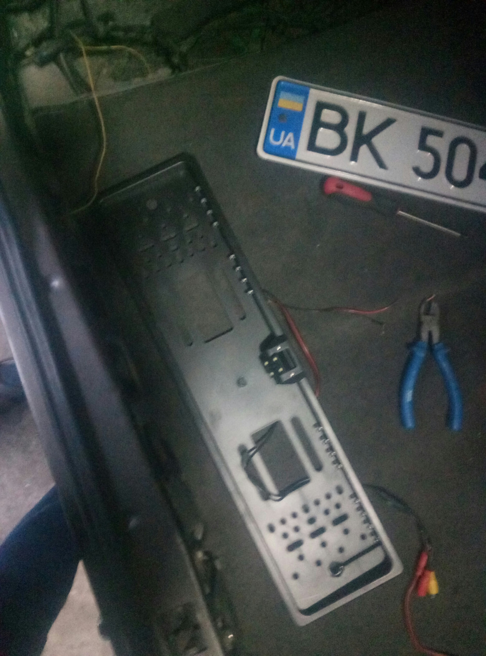 камера заднього виду 1