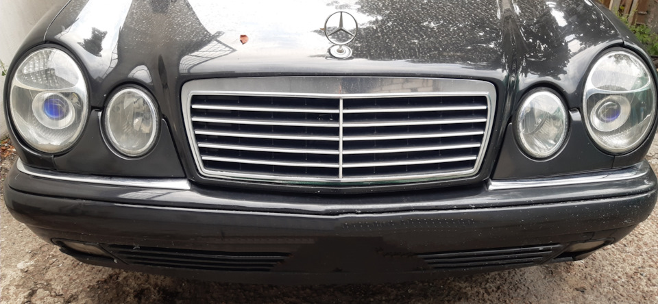 Пластична операція старій Мерседес - e230 - w210 2