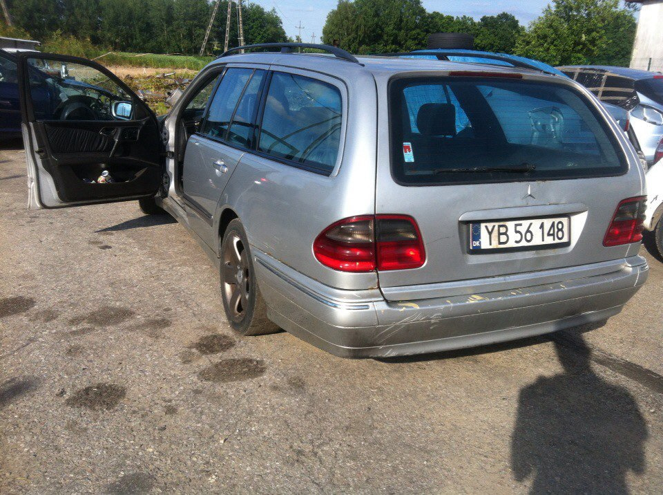 Mercedes W210 E320 CDi на розбір 2