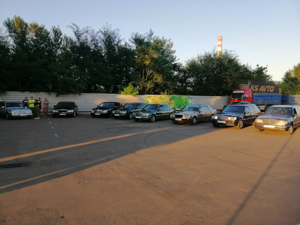 Сходка Мерсо маніяків у Херсоні 2