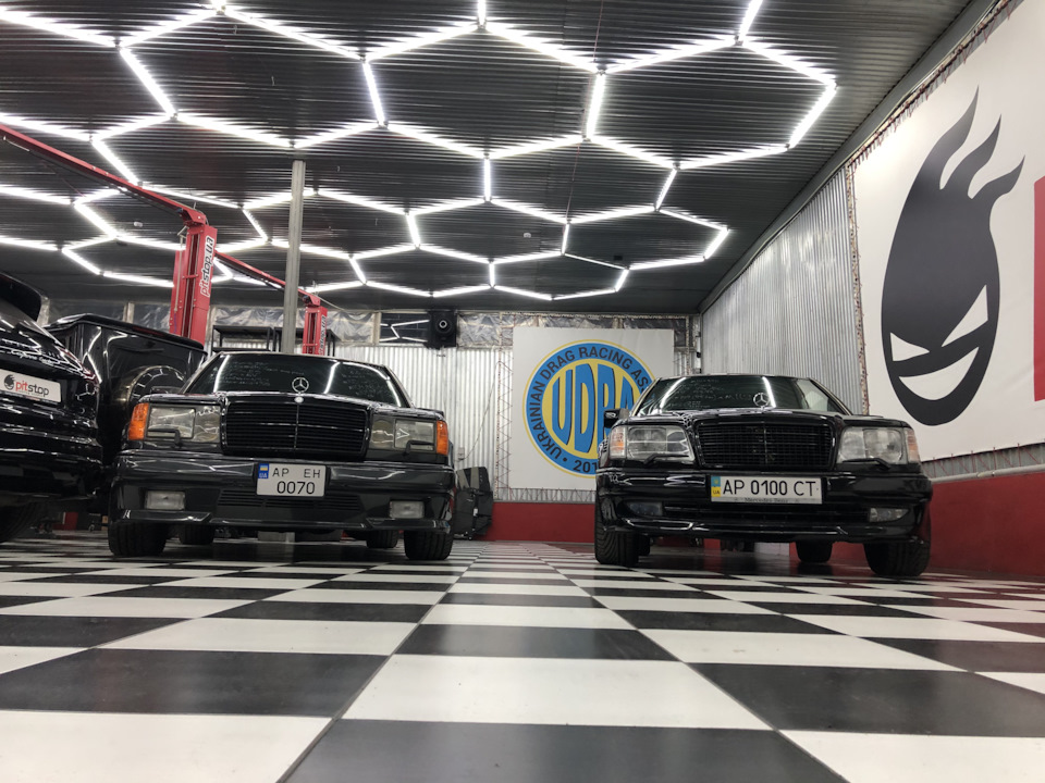 Пізнавальний ролик про W124 AMG 3