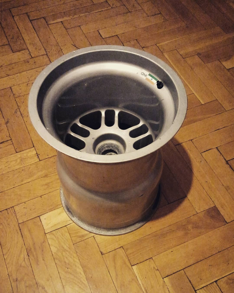 Диски від Formula 1 / OZ racing / magnesium 4