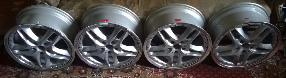 Терміново продам 2-х складові Ronal LZ8 18 8J ET 31 5 x 112 5 штук. 5